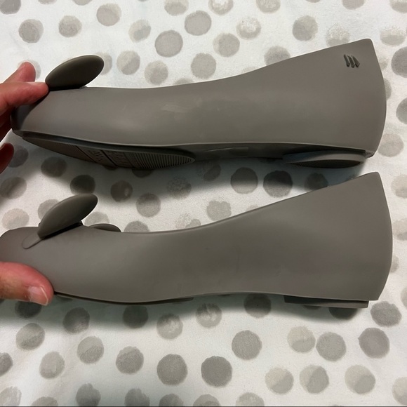 NWT Melissa Woman’s Ultragirl Minnie Peep Toe Mickey Ears Ballet Flat Grey Sz 5 - Picture 6 of 15